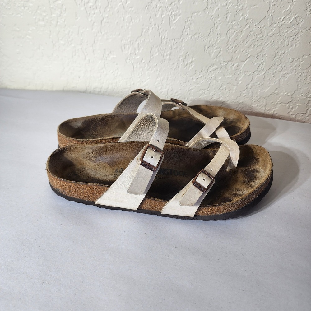 Birkenstock Mayari Cream Birko-Flor Sandals Womens 40 L9 M7 Toe Loop